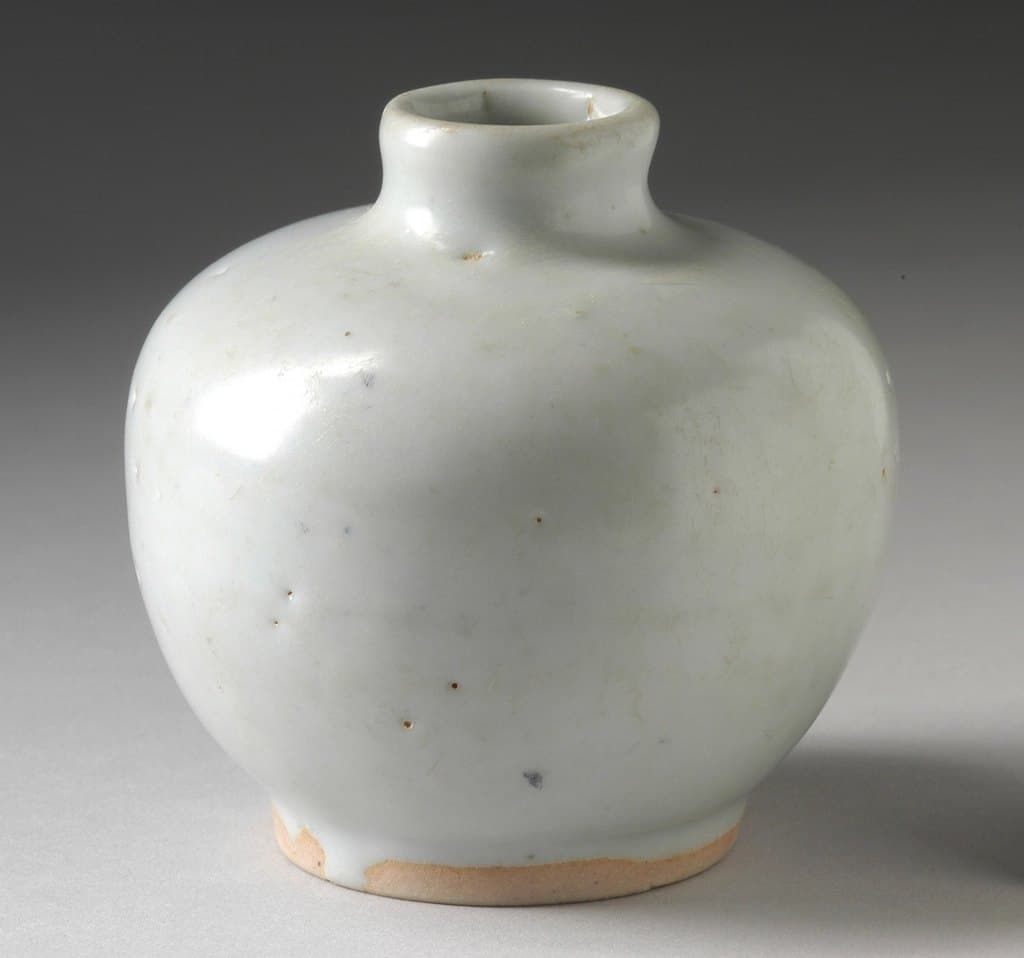 Shoreline Ceramic Vase